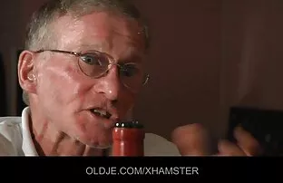 XXX الجمال سكسي مسلسلات تركي مارس الجنس على الدرج