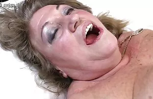 XXX الاستمناء مثير شقراء سكسي ممثلين تركي