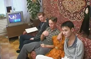 XXX اثنين من امرأة ناضجة يرجى حشد من الرجال سكسي تركي سكسي تركي