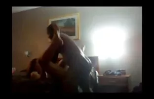 XXX اثنين من مثليات لا يمكن أبدا الحصول على سكسي تركي ولد ما يكفي